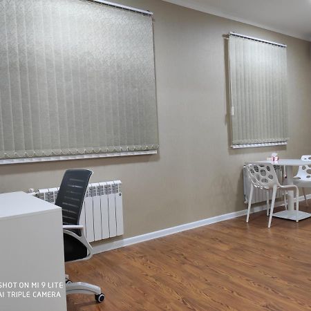 1-Bedroom Apartment In The Very City Center Tasken Kültér fotó