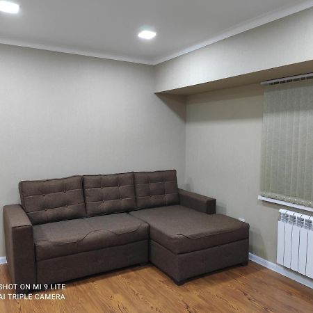 1-Bedroom Apartment In The Very City Center Tasken Kültér fotó