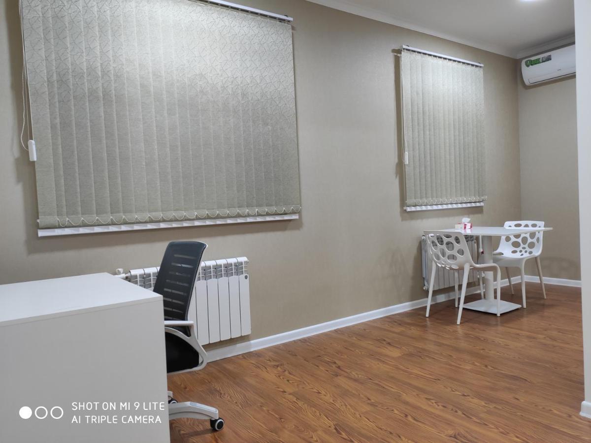 1-Bedroom Apartment In The Very City Center Tasken Kültér fotó